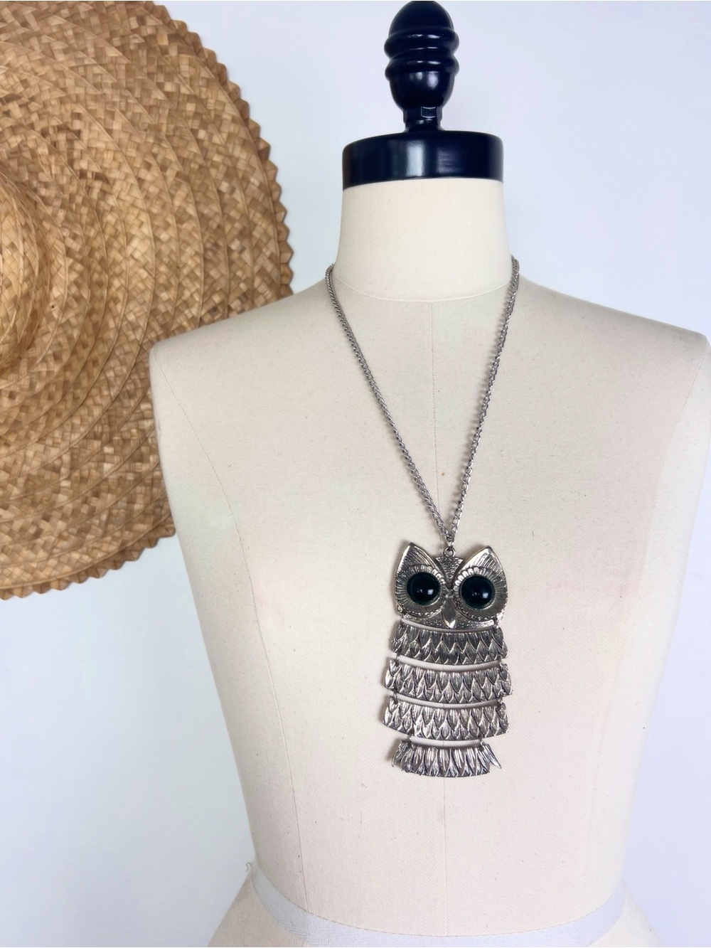 SARAH COVENTRY 60s 70s Vintage Silver Owl Pendant Necklace with Green Glass Eyes